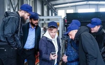A GANGYOU 304-ES ROZSDAMENTES ACÉLCSŐ-ÖSSZENYOMÓ IDOMOKAT SZÁLLÍT OROSZORSZÁGI VÁSÁRLÓINAK