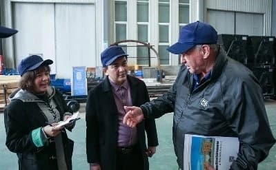 A GANGYOU NAGYNYOMÁSÚ TÖMLŐKET SZÁLLÍT SZÉNBÁNYA-HIDRAULIKUS TÁMASZTOKHOZ OROSZ VÁSÁRLÓINAK
